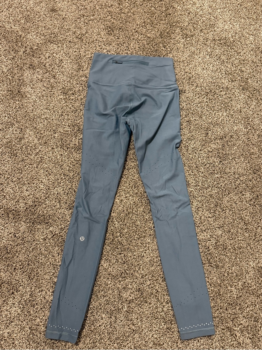 lululemon athletica leggings - Picture 3 of 4